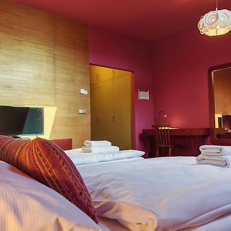 Hotel Rajska Zahrada Nove Mesto nad Metuji Ngoại thất bức ảnh