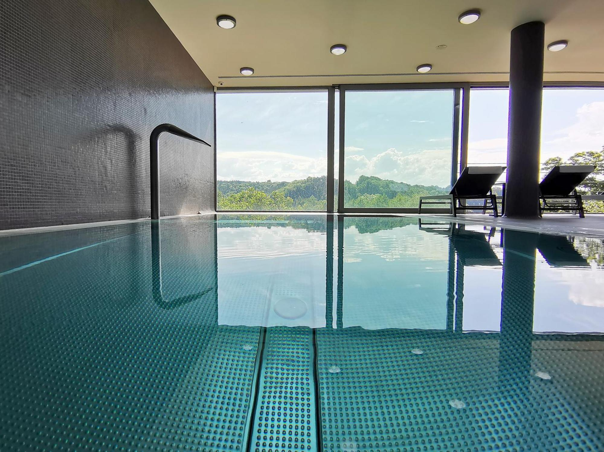 Hotel Rajska Zahrada Nove Mesto nad Metuji Ngoại thất bức ảnh